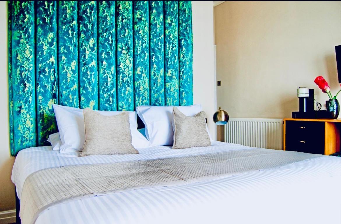 Hotel No5, Beachfront With Free Private Car Park Llandudno Exterior photo